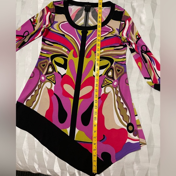 Eva Varro - Picture 3 of 7